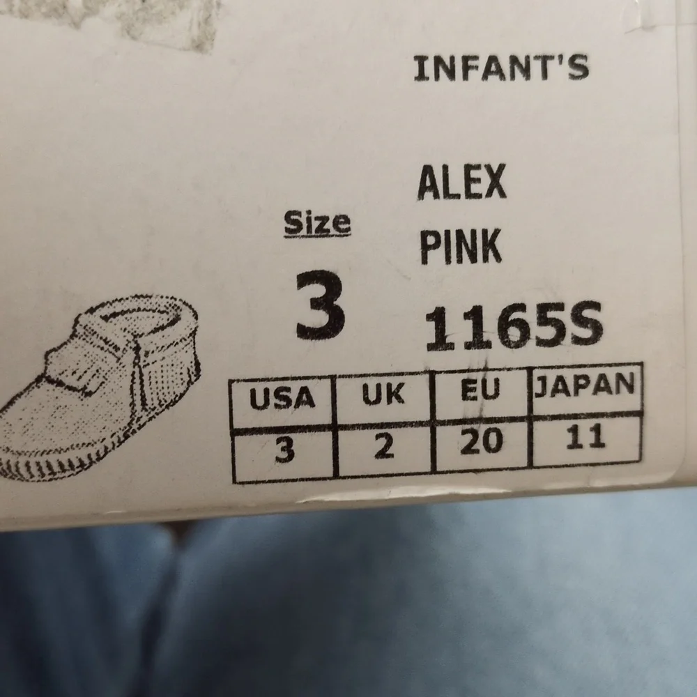 Minnetonka Infant Moccasins Sz 3 Alex Pink Suede